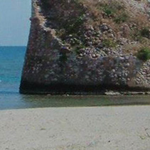 Vieille tour sur la plage de Torre Vado